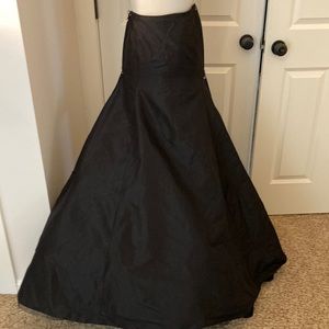 Gorgeous Skrt by Peter Soronen